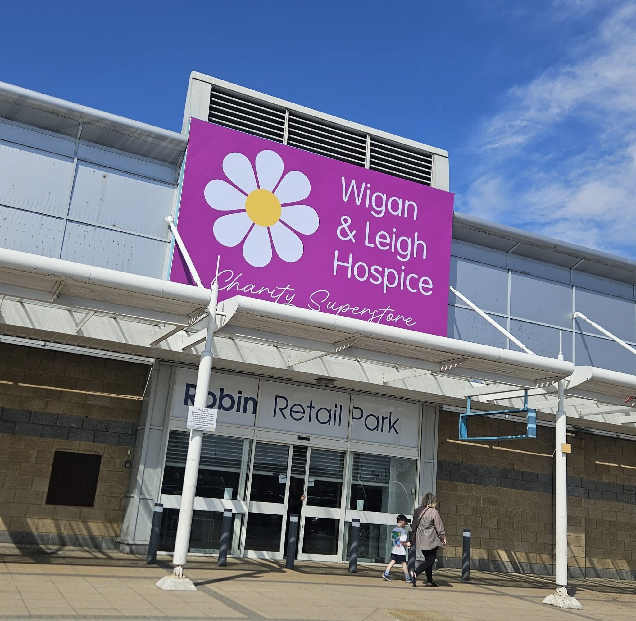 Wigan & Leigh Hospice to launch first superstore at Robin Retail Park
